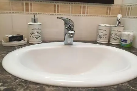 דירה Entire 1-bedroom Centrally Located