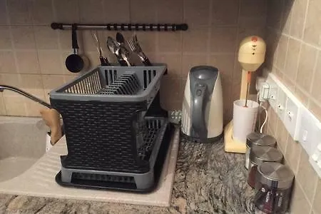 דירה Entire 1-bedroom Centrally Located לימסול